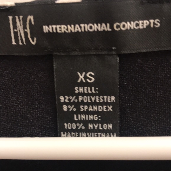 Black & White Dress - Picture 3 of 7